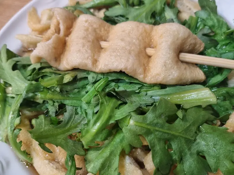 우동에 곁들여 먹는 어묵 꼬치