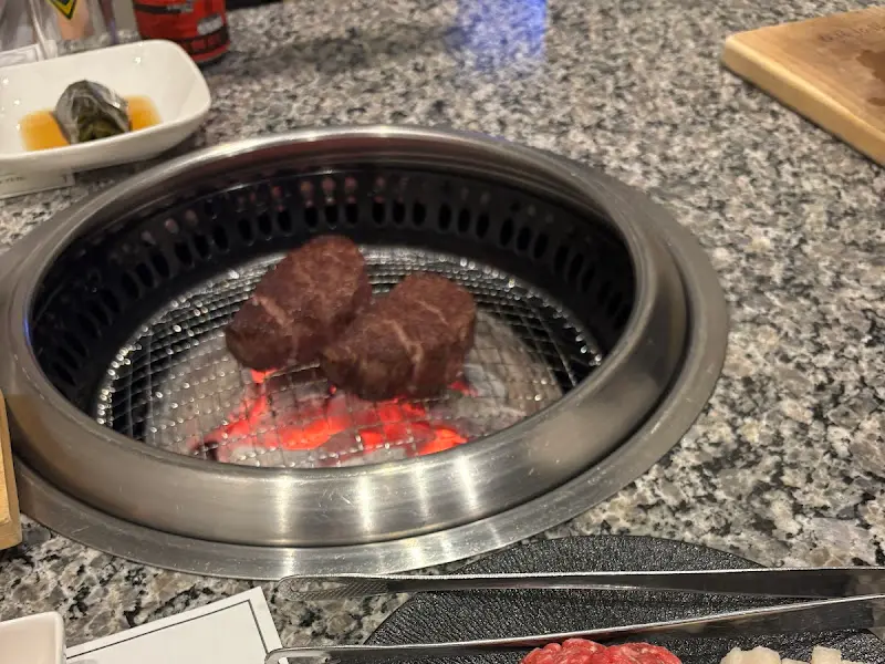 고기 굽는 모습