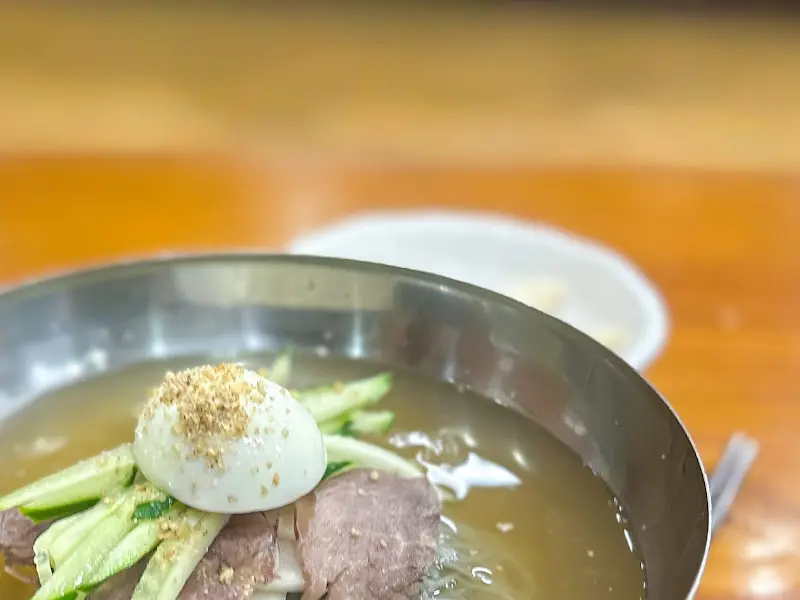 깔끔한 물냉면