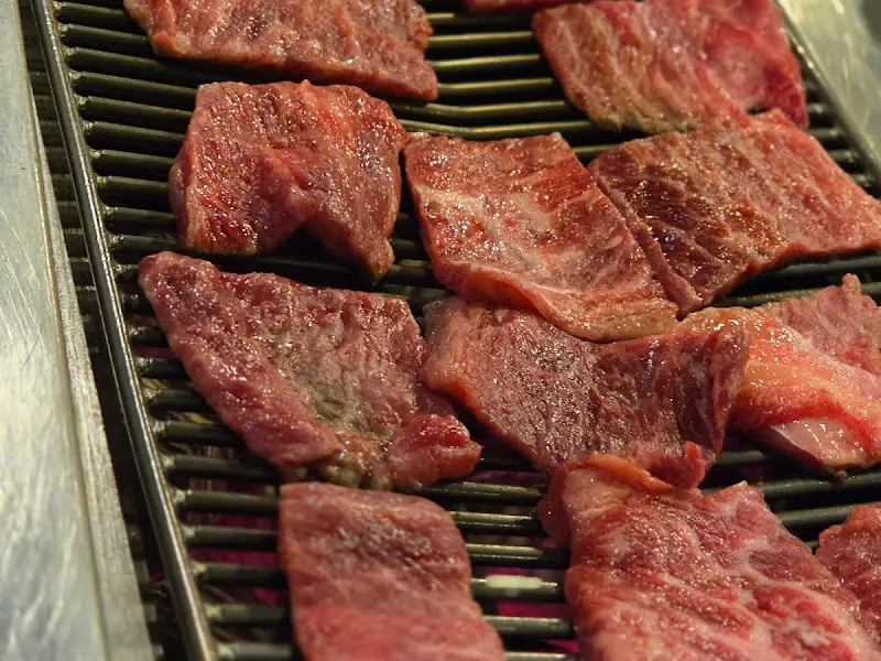 맛있게 익은 생갈비