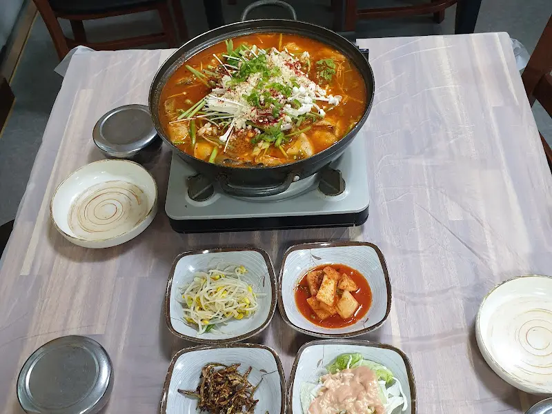 테이블 전체 샷