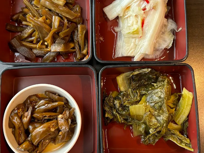 정갈한 4종 밑반찬