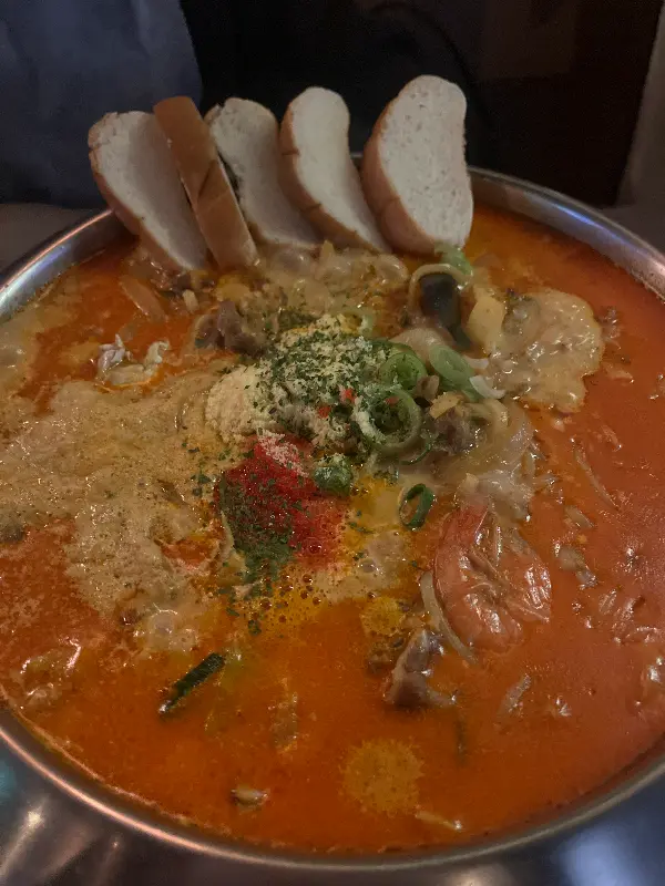 매운 크림 짬뽕