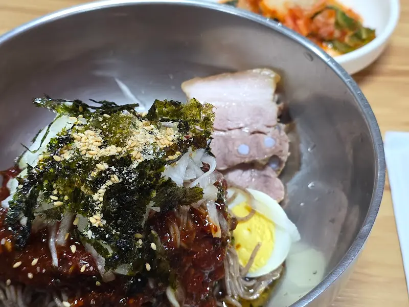 막국수 클로즈업