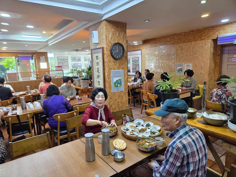 식당 내부 모습