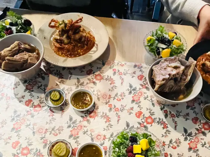 크리스마스 가정식 안내 간판