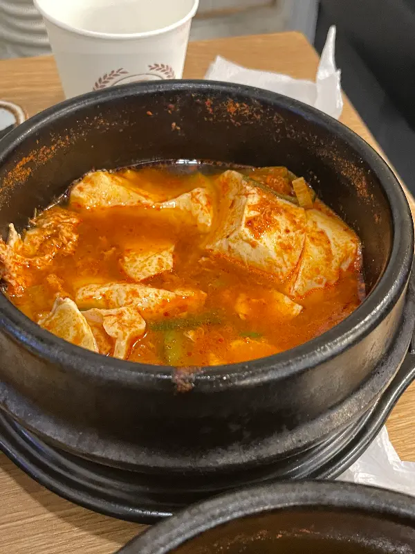 제육볶음과 찌개