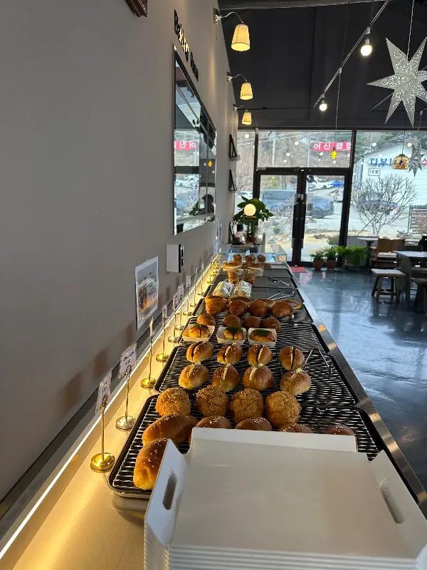 다양한 빵 종류