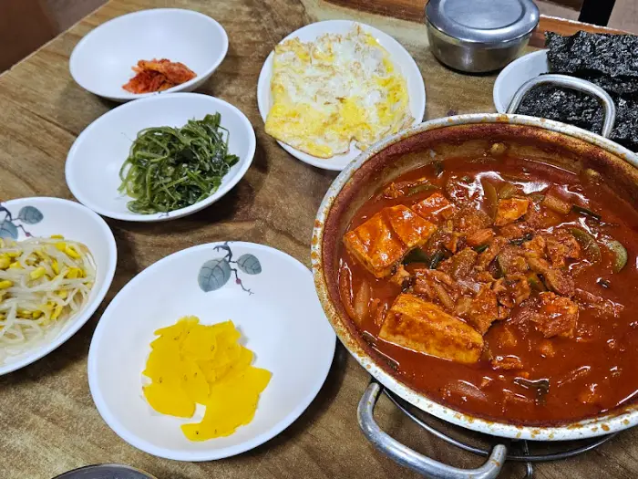돼지찌개 근접샷