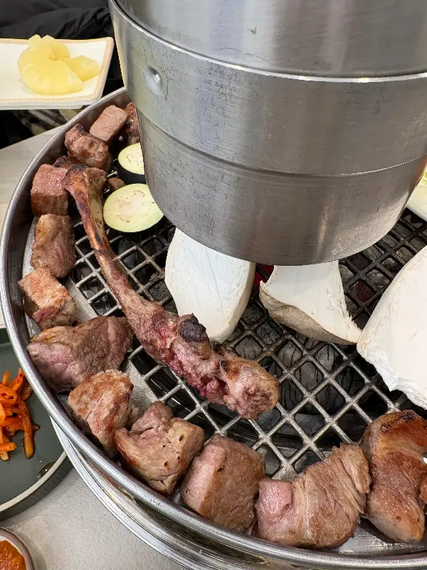 깔끔한 매장 내부