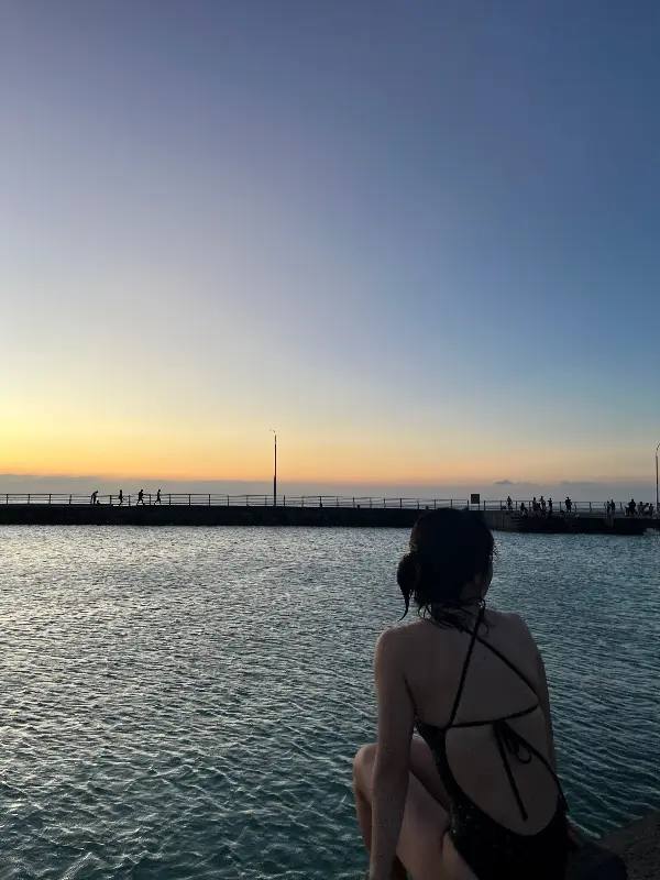 석양이 지는 아름다운 풍경