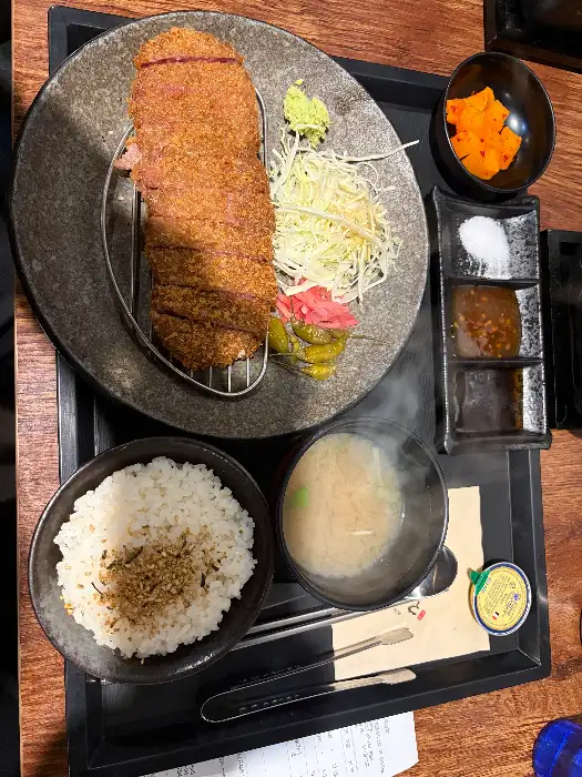 규카츠 한 상 차림