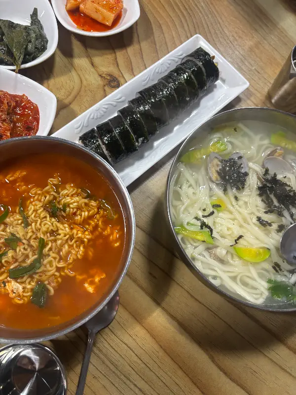 두레네분식 한상차림