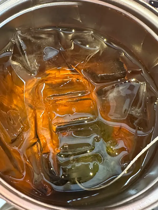 아이스 블랙티 제조 과정