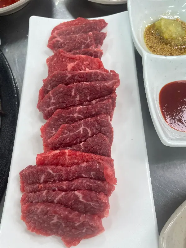 선홍빛 자태를 뽐내는 한우