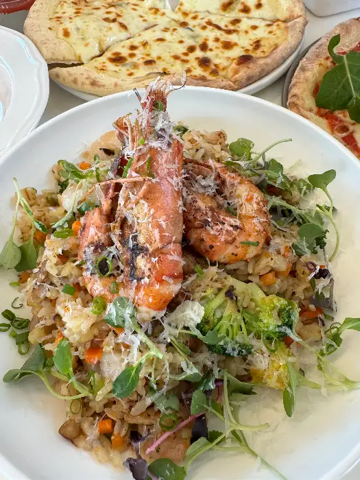 비스트로 앤 공주점의 새우 필라프