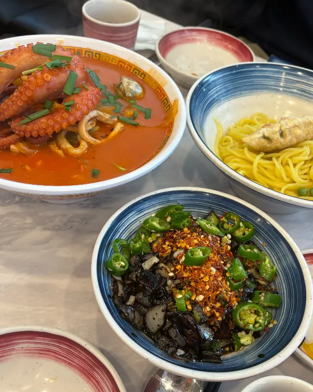 문어짬뽕, 간짜장, 미니 샐러드 탕수육