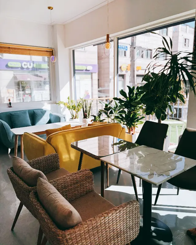 카페 내부 좌석