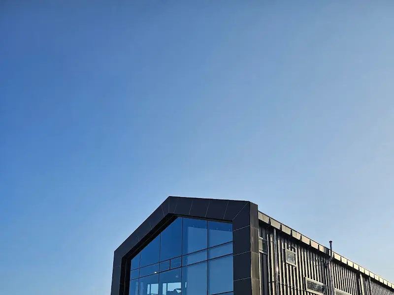 엘파라이소365 건물