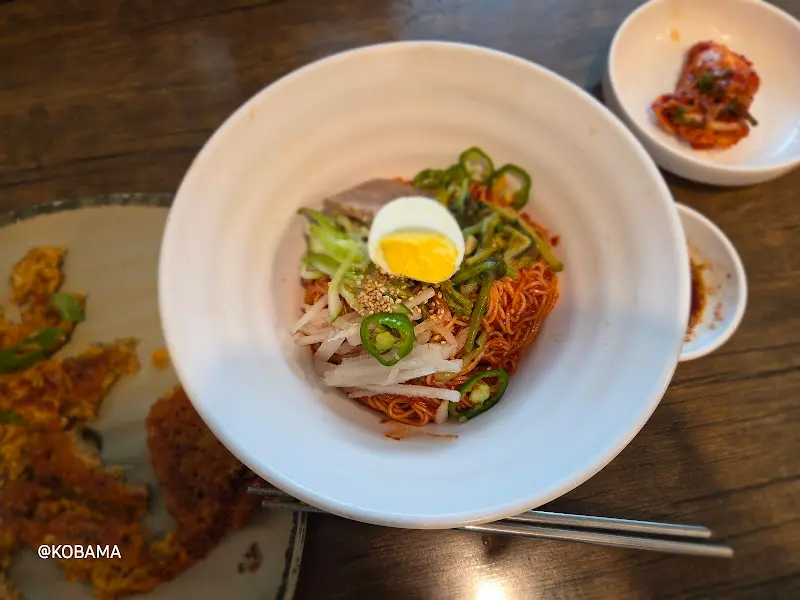 김치말이국수와 녹두전