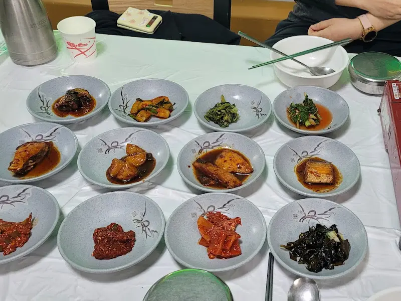 푸짐한 한상차림