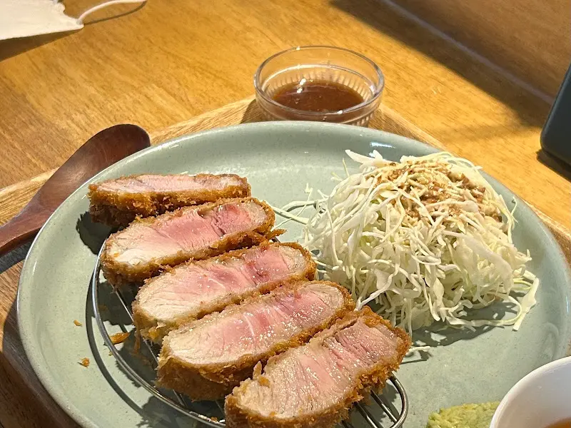 윤밀원의 특로스카츠