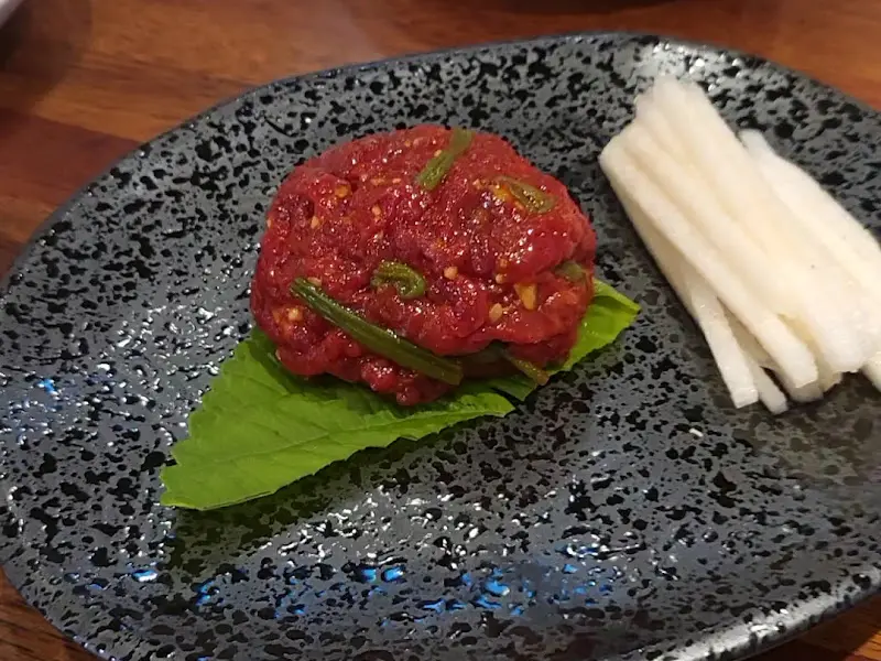 신선한 육사시미