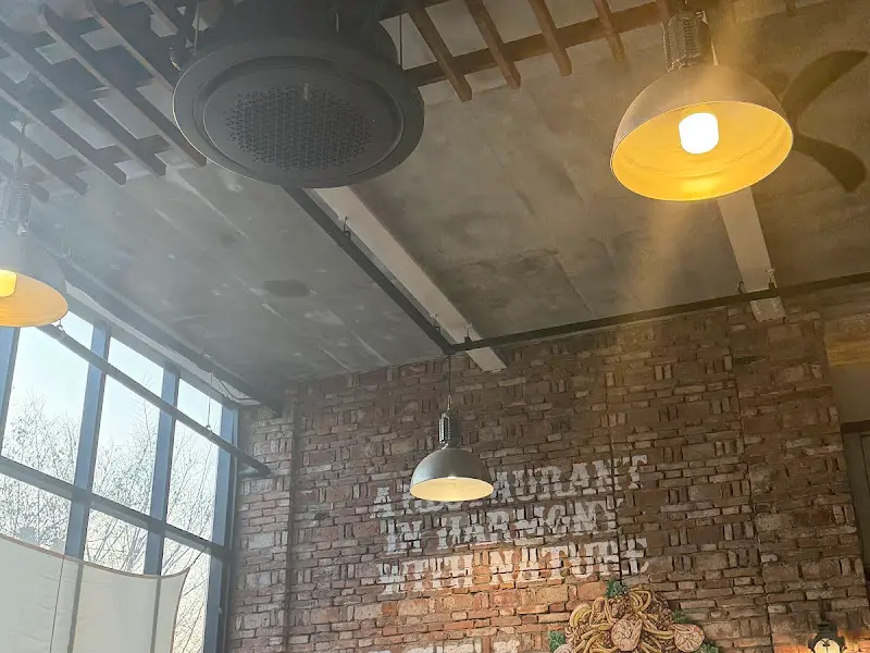 오뜨아르 내부 인테리어