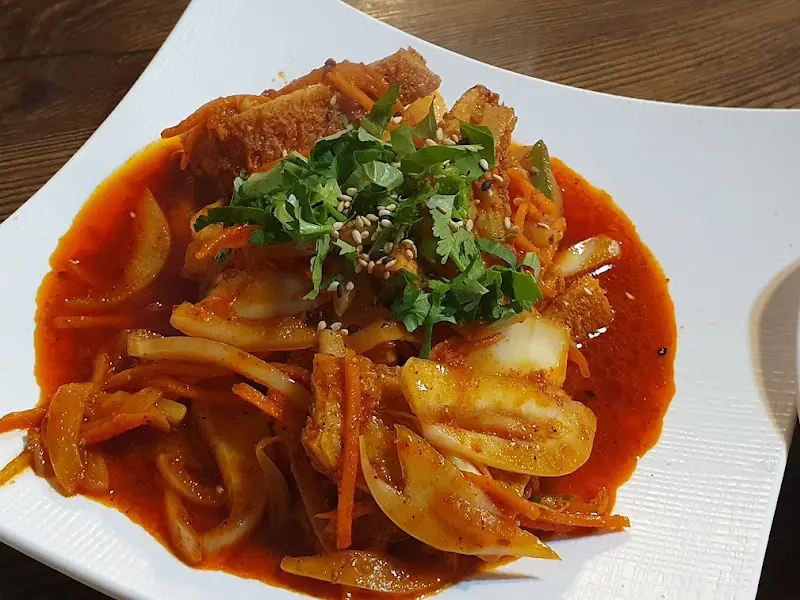 트레브하 샐러드