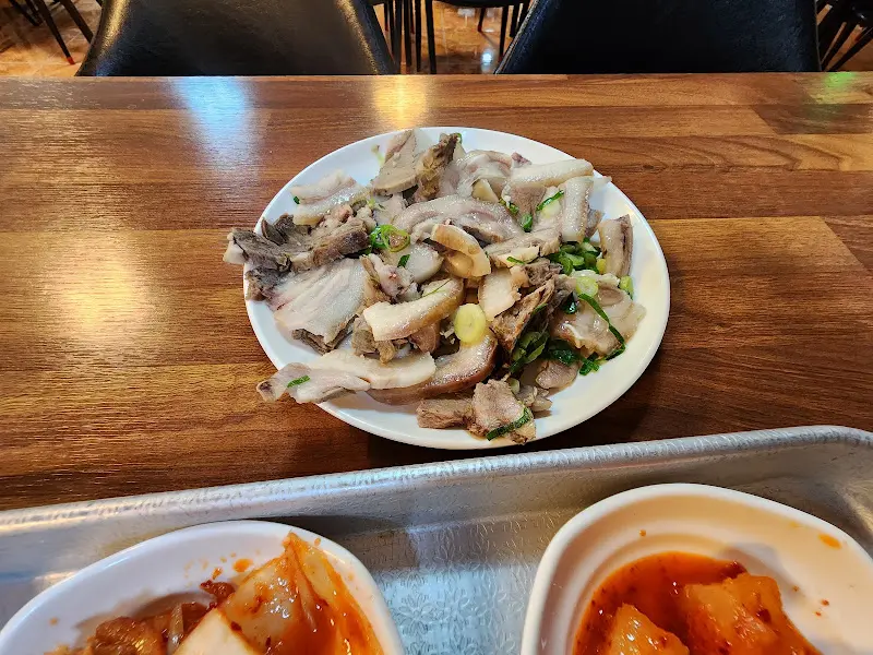 윤기가 자르르 흐르는 막창