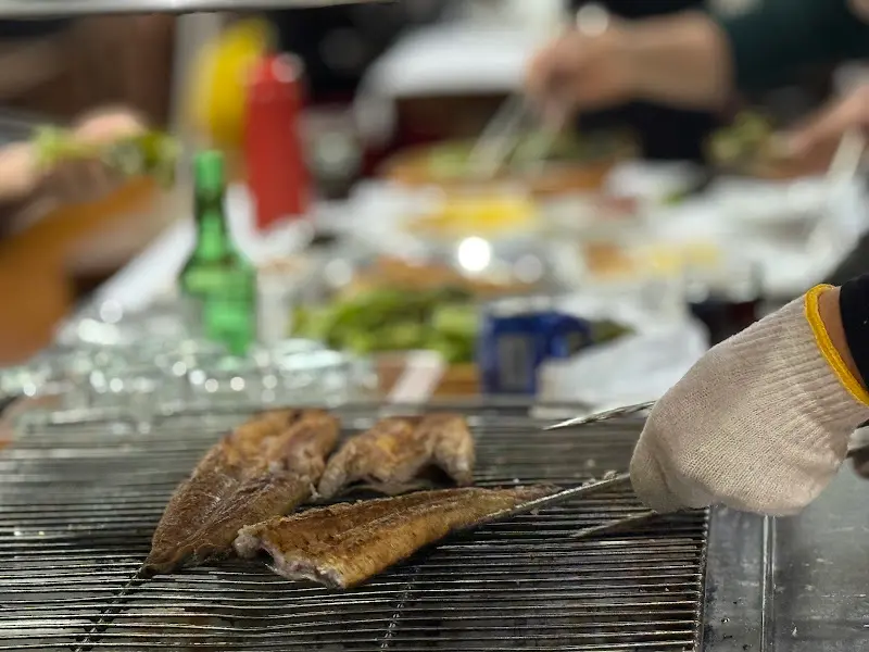 장어 굽는 모습