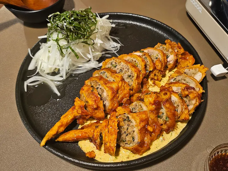 닭날개 만두 치킨