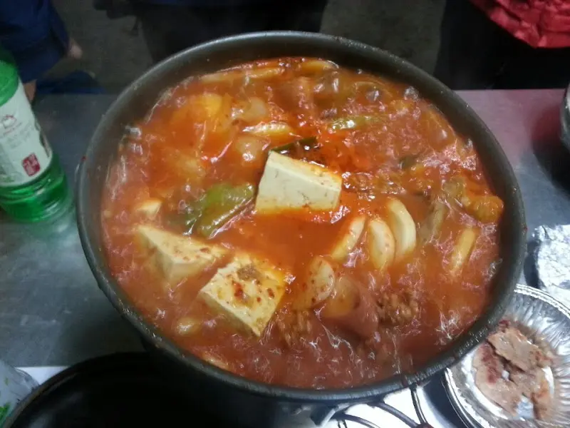 처가집 부대찌개 완성된 모습