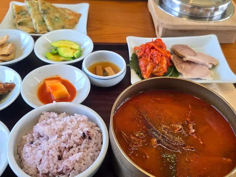 푸짐한 한상차림