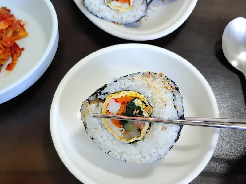 김밥 단면 사진
