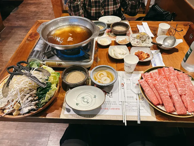 스키야키 한 상 차림