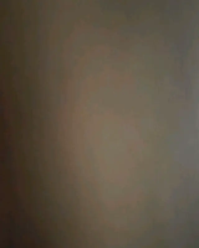 어두운 실내 사진