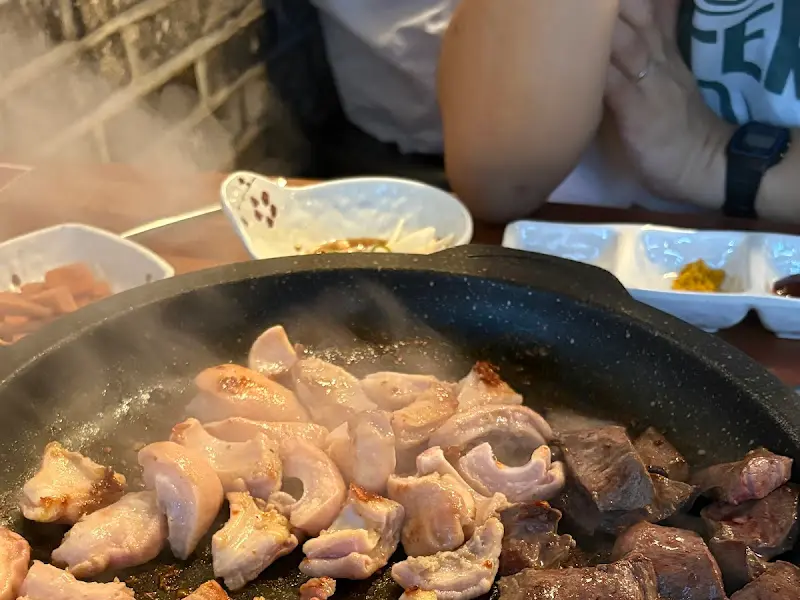 지글지글 익어가는 모듬 구이