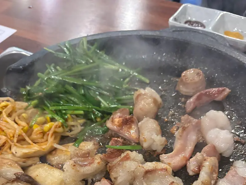 노릇노릇 구워진 대창