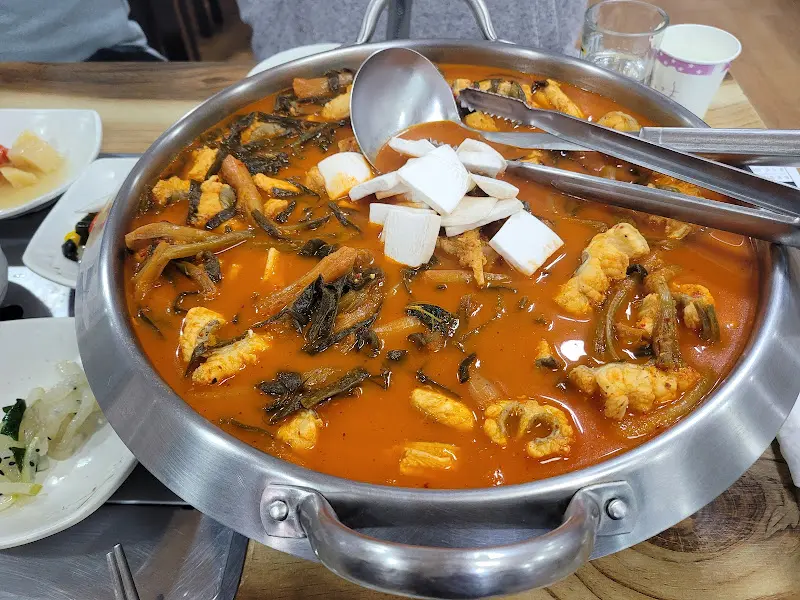 파장어조림 한 상 차림