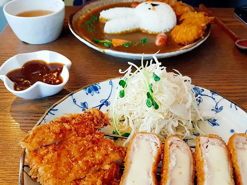 토끼 카레 돈까스