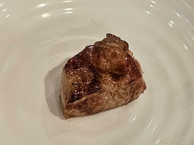 잘 구워진 목살 단독 샷