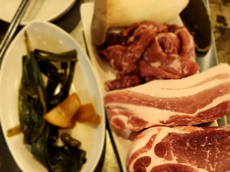 목살, 삼겹살, 곁들임 채소 모듬