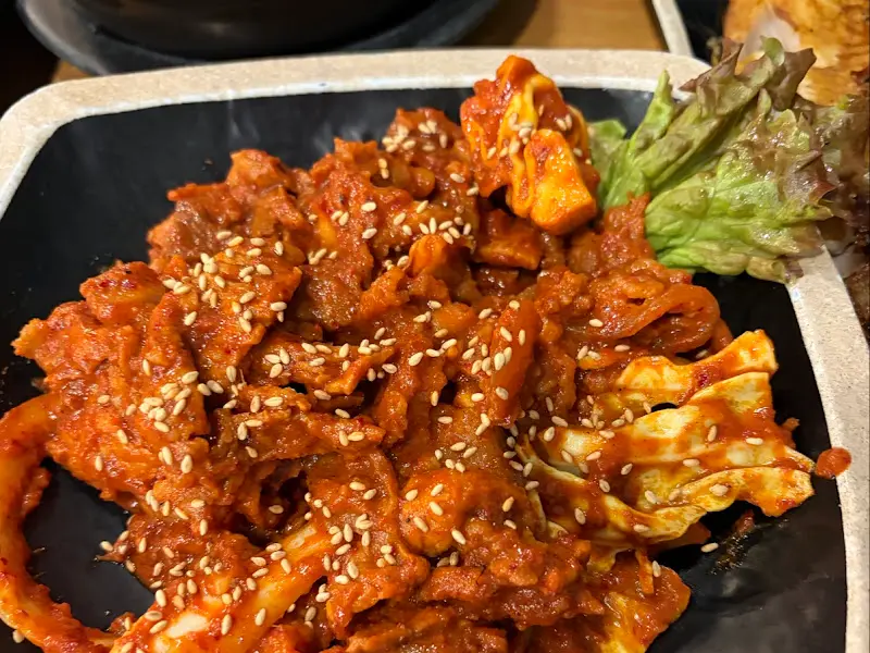 매콤달콤한 양념이 돋보이는 제육볶음