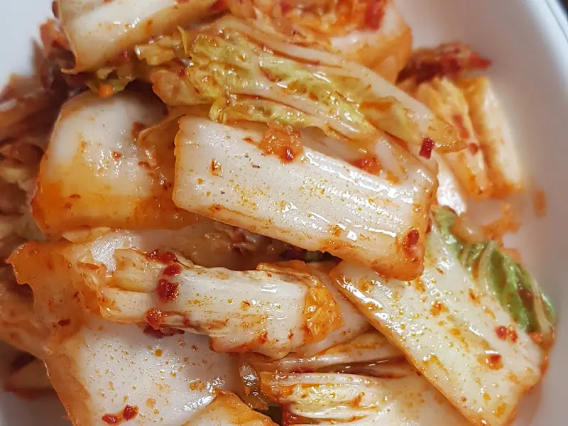 갓 담근 듯 신선한 배추 겉절이