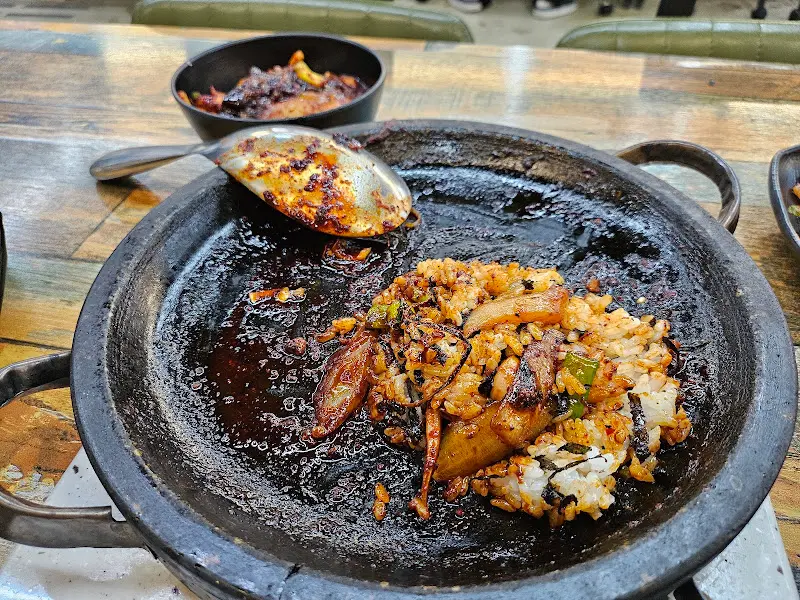 두레식당 오징어볶음 비빔밥