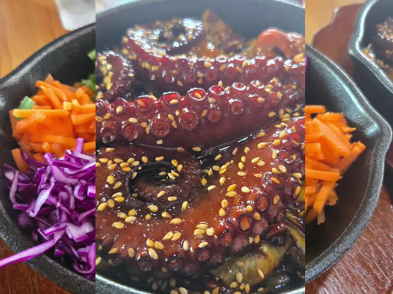 돌문어 덮밥의 아름다운 자태