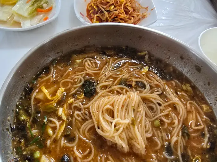 어탕국수의 면발