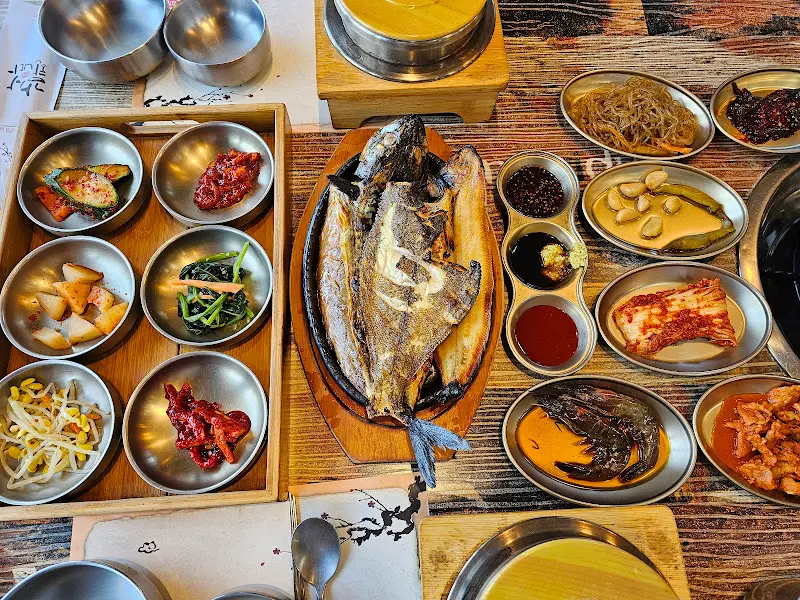 전체 상차림 샷