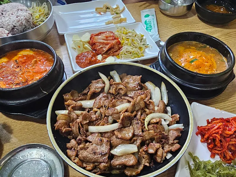 푸짐한 한 상 차림